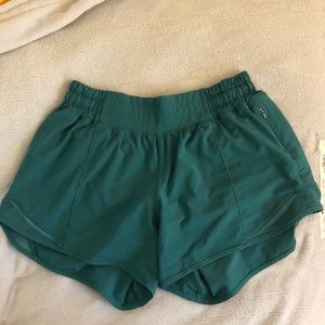 Lululemon hotty hot shorts